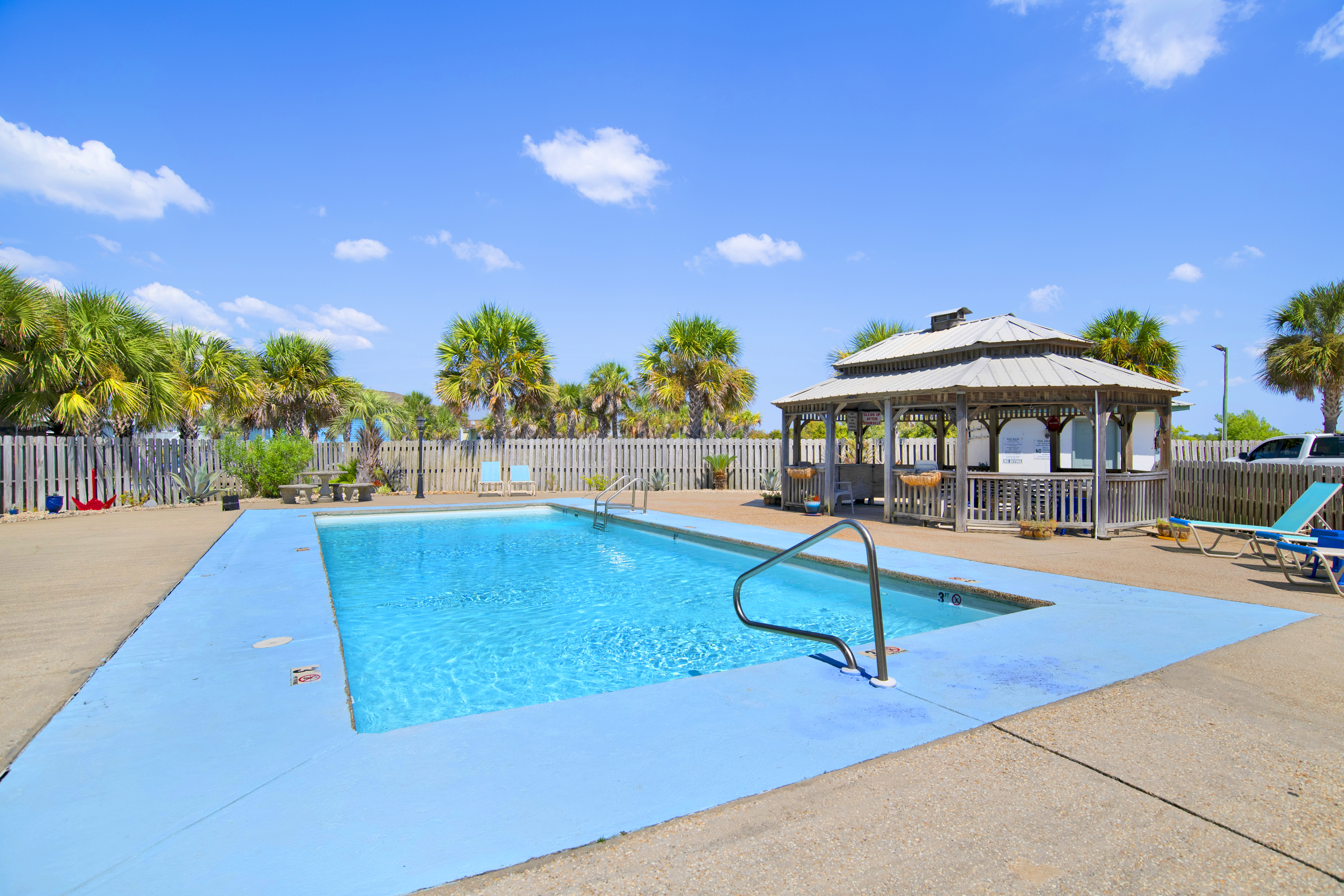 Beachwalk Condominiums Gazebo and Pool